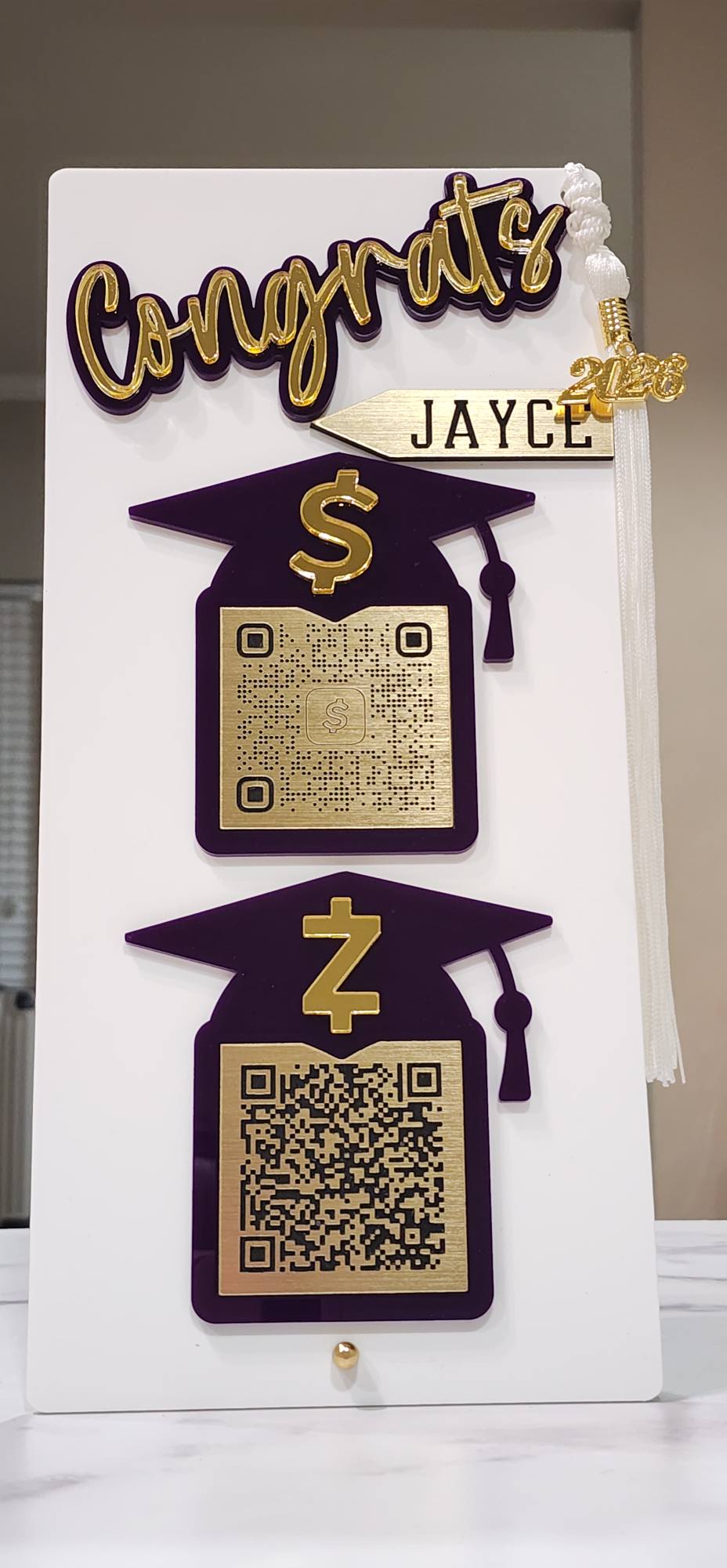 GRAD QR SCAN SIGN